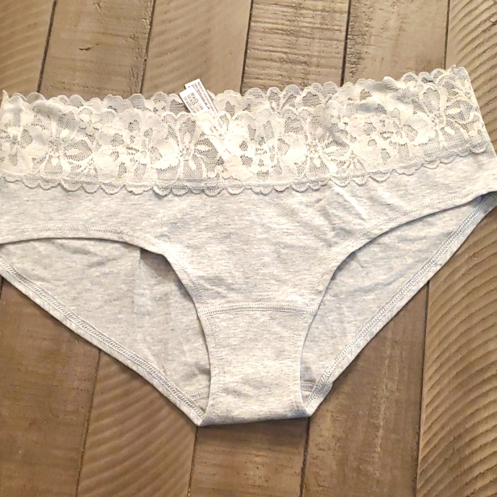 🔴Victoria's Secret Hiphugger Panty